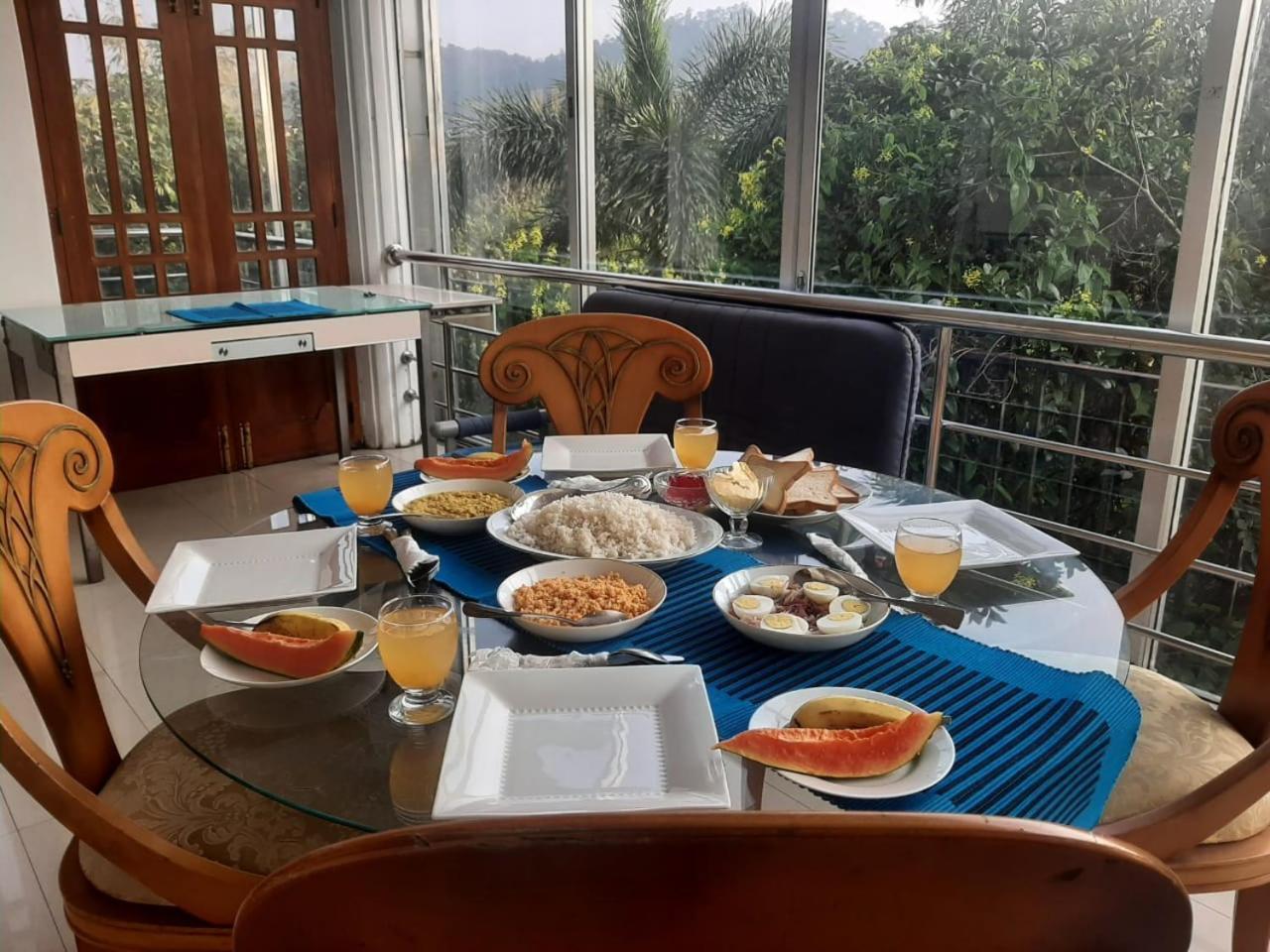 Suisse View Residence Κάντι Εξωτερικό φωτογραφία